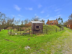 Goat's Mound- click for photo gallery
